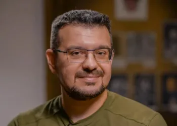 “Буде інформаційна революція”: Алфьоров повідомив, що україномовна модель ШІ зможе читати та аналізувати документи з архівів