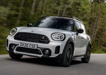 Фахівці назвали 10 найнадійніших німецьких кросоверів з пробігом