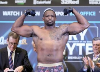 Ділліан Вайт назвав двох відомих боксерів, з якими хоче провести бій