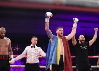 Український важковаговик Миронець дискваліфікований за незручний удар у бою