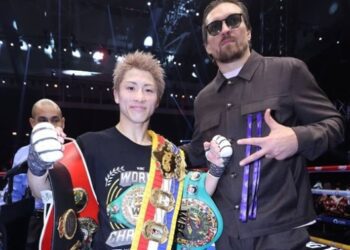 Усик привітав Іноуе з перемогою на ринзі