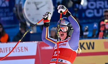 Гірські лижі. Шиффрін зійшла з дистанції, Вонн поруч з подіумом