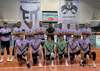 Камбек у матчі за місце у плей-оф. Поліція охорони здобула важливу перемогу