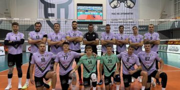 Камбек у матчі за місце у плей-оф. Поліція охорони здобула важливу перемогу