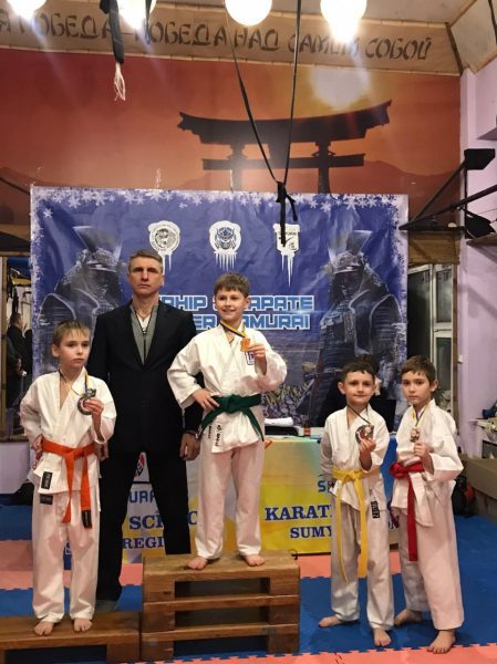 Каратисти із Шостки посіли друге командне місце на міжрайонному турнірі