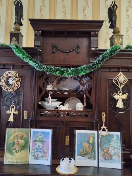 Конотопських дітлахів запросили на пізнавальний захід «Ялинкова прикраса: від давнини до сьогодення»