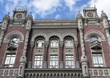 “Ми не можемо дотувати іноземних виробників коштом української економіки”, – економіст Галасюк