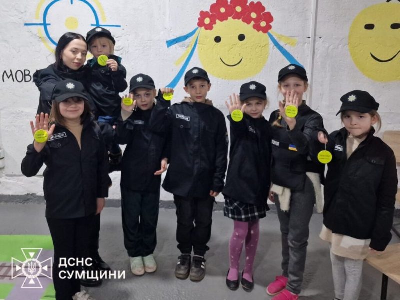 На Конотопщині до школярів завітав мобільний клас безпеки