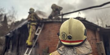 На Роменщині вогнеборці ліквідували загоряння житлового будинку