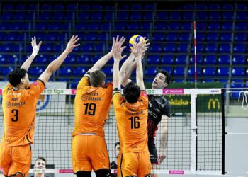 Продовження серії без перемог. Барком-Кажани поступились у матчі ПлюсЛіги