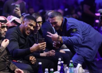 Сергій Лапін розповів про роботу Джошуа в таборі Усика: “Ей Джей завжди прагне розвиватися”