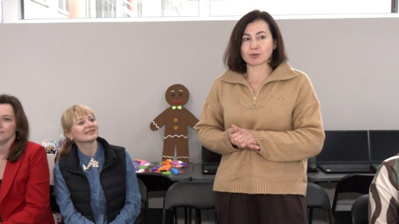 У Конотопській початковій школі «Лідер» відкрито цифровий освітній центр «Вулик»