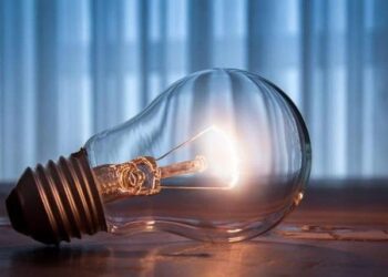 У “Сумиобленерго” оприлюднили графіки погодинних відключень електроенергії на завтра