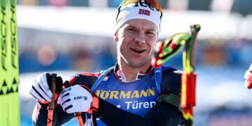 ВІДЕО. Караоке на п’єдесталі: біатлоніст влаштував шоу на Кубку світу