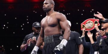 Команда Дюбуа націлилася на поєдинок за чемпіонський пояс