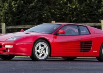 Водія Ferrari оштрафували більш ніж на 12 млн гривень: де і за що винесли рекордне покарання