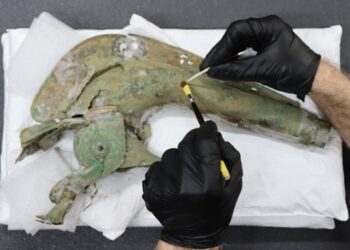 У Британії знайшли кельтську бронзову трубу часів боротьби з Римом