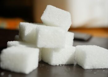 Українські заводи виробили виробили 1,57 млн тонн цукру за рік
