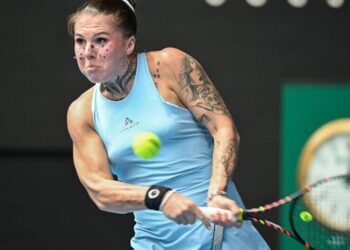 Australian Open: Олійникова вибула на старті, програвши чинній чемпіонці