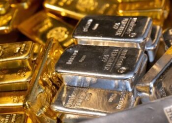 Ціни на золото і срібло впали на новинах зі США