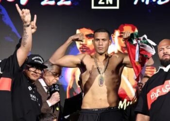 Бенавідес-старший про бій сина з Раміресом: “У боксі не буває легких боїв”