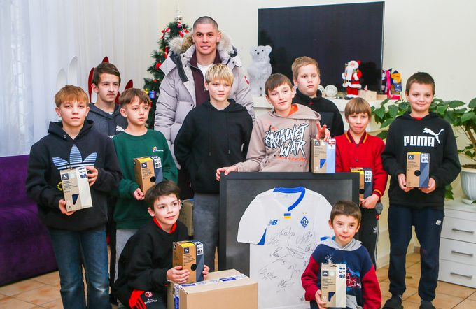 Брати Суркіси створили свято для вболівальників Динамо