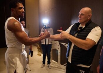 Батько Ф’юрі відводить особливе місце скорботі у трагедії, яку бачив Джошуа