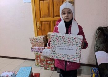 Діти прикордонної громади Шосткинського району отримали новорічні подарунки від небайдужих німців