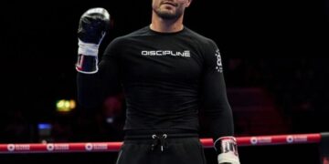 Джош Келлі: “Люди мене серйозно недооцінюють”