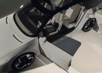 Знаменитий бюджетник Skoda Octavia показали в новому вигляді офіційно