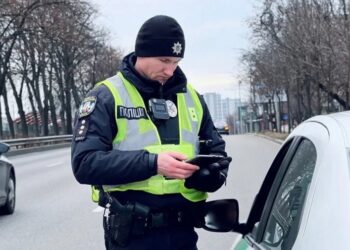 Українським водіям у селах і райцентрах загрожують штрафи в десятки тисяч гривень: за що карають