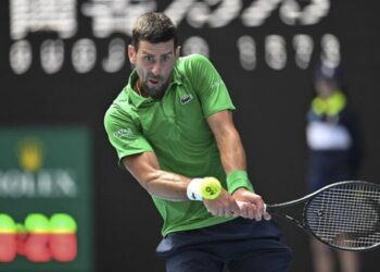 Технічні перемоги вивели Джоковича до півфіналу Australian Open