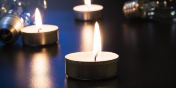 Графіки відключень на 2 січня: коли не буде світла в п’ятницю