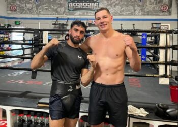 Кріс Біллам-Сміт: “Опетайю можна побити, адже він теж людина”