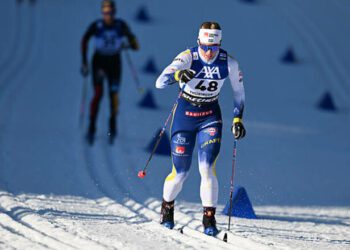 Лижні гонки. Розрив у 0.7 секунди. Ілар виграла розділку, Діггінс – 4-та