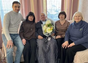 На Конотопщині брати-близнюки відзначили поважні ювілеї