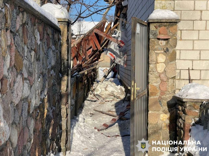 На Новгород-Сіверщині внаслідок повторної російської атаки постраждали четверо людей, серед них &ndash; троє поліцейських