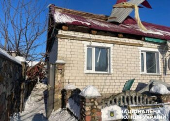 На Новгород-Сіверщині внаслідок повторної російської атаки постраждали четверо людей, серед них – троє поліцейських