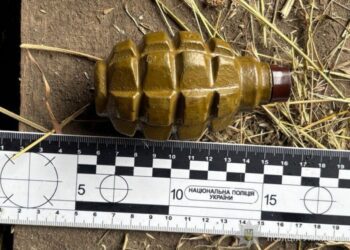 На Сумщині у місцевих мешканців поліція виявила гранати