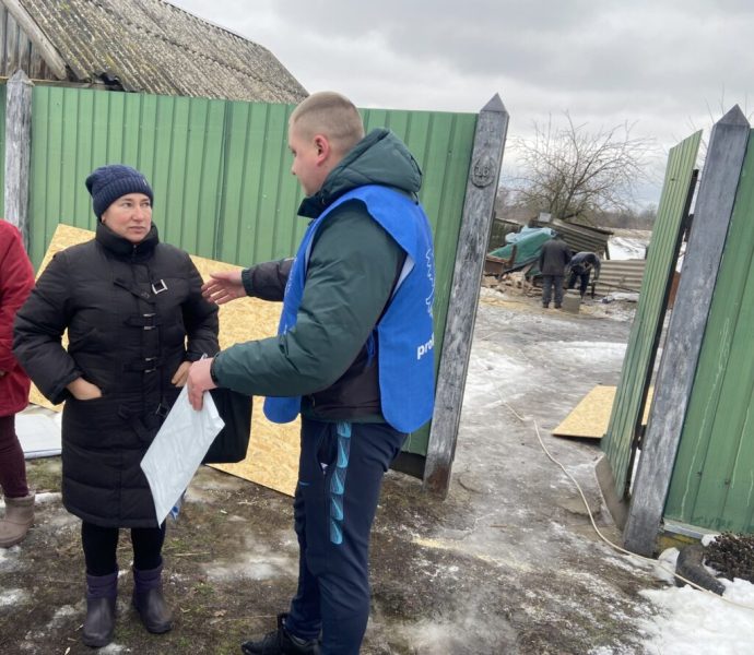 Прикордоння Конотопщини знову під ворожим вогнем: волонтери Гуманітарної&nbsp; місії &laquo;Проліска&raquo; допомогли постраждалим від війни домогосподарствам