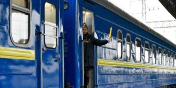 Регіональний поїзд «Фастів-Шостка» запізнюється на півтори години