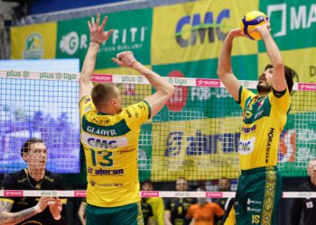 Розгромна перемога наблизила команду українця до лідерства у ПлюсЛізі