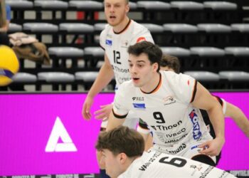 Стало відомо, з ким може зіграти українська команда у 1/4 фіналу єврокубка