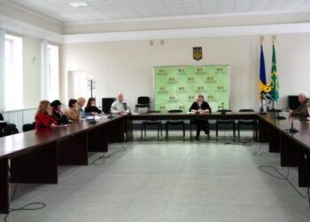 У Ромнах конкурс на перевезення пасажирів на приміських маршрутах не відбувся через відсутність претендентів