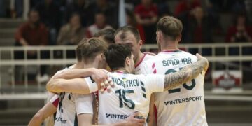 Українська команда вперше в сезоні зазнала поразки у Кубку виклику