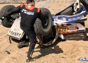 ВІДЕО. «Найтупіший мудак!» Аварія під час раллі закінчилась вибухом емоцій