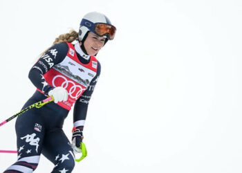 ВІДЕО. Влетіла в сітку. Легендарна гірськолижниця травмувалася перед ОІ