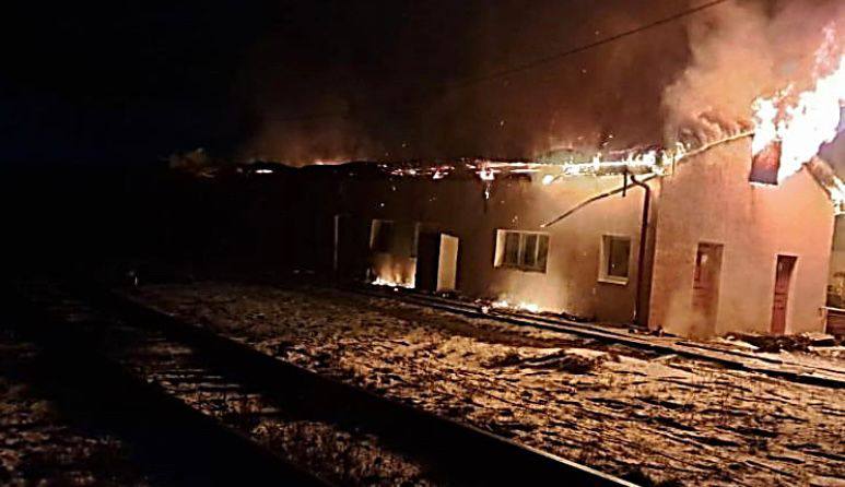 Вночі ворог вдарив по залізниці у Конотопі