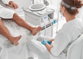 удобный стул для маникюра