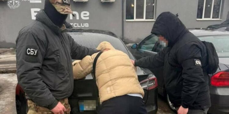 У Сумах обрано запобіжні заходи особам, в яких вилучено майже 4 кг психотропів на 2 млн грн